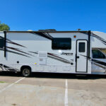 2020 Jayco 31F Class C, Full Wall Slide-Out, Bunk Beds, Jacks, Low Miles full