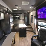2020 Eclipse 5th Wheel Toy Hauler, 30SKS, Solar, Inverter, Lithium Battery, Auto Leveling full