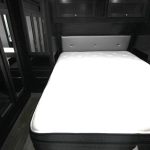 2020 Eclipse 5th Wheel Toy Hauler, 30SKS, Solar, Inverter, Lithium Battery, Auto Leveling full