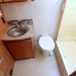 2007 Vista Cruiser 4230, Slide-Out, Diesel, Short full