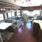 2003 Fleetwood Southwind 32V, Class A Motorhome, Two Slide-Outs full