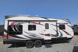 2015 Shockwave 21FQ Toy Hauler, Lite Weight, Roof Solar, Generator